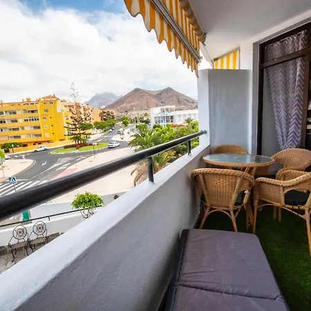 Summerland Sunset Apartman